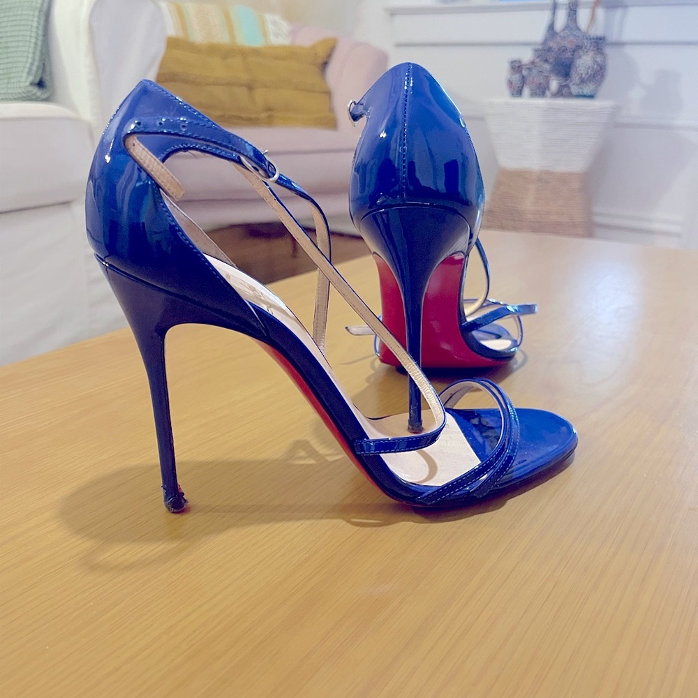 Gwynitta 100 Patent Christian Louboutin Neptune Blue Heels